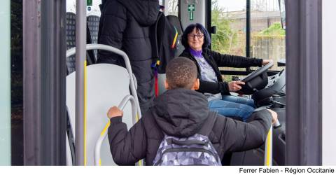 Contrôles Antidrogue Chauffeurs Cars Scolaires: Multiplication Des Tests Annoncée