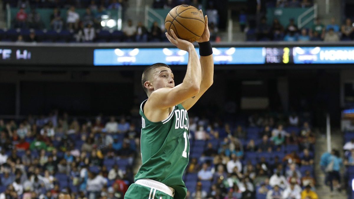 Converse Signs Boston Celtics Guard Payton Pritchard Converse Signs Boston Celtics Guard Payton Pritchard