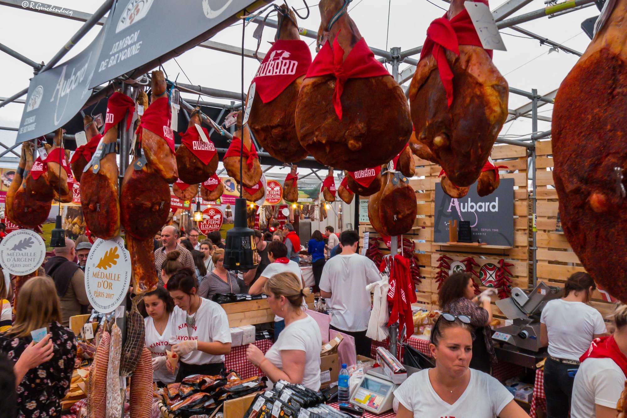 Coût De La Foire Au Jambon 2025: Critiques Et Interrogations Sur La Gestion Financière Coût De La Foire Au Jambon 2025: Critiques Et Interrogations Sur La Gestion Financière
