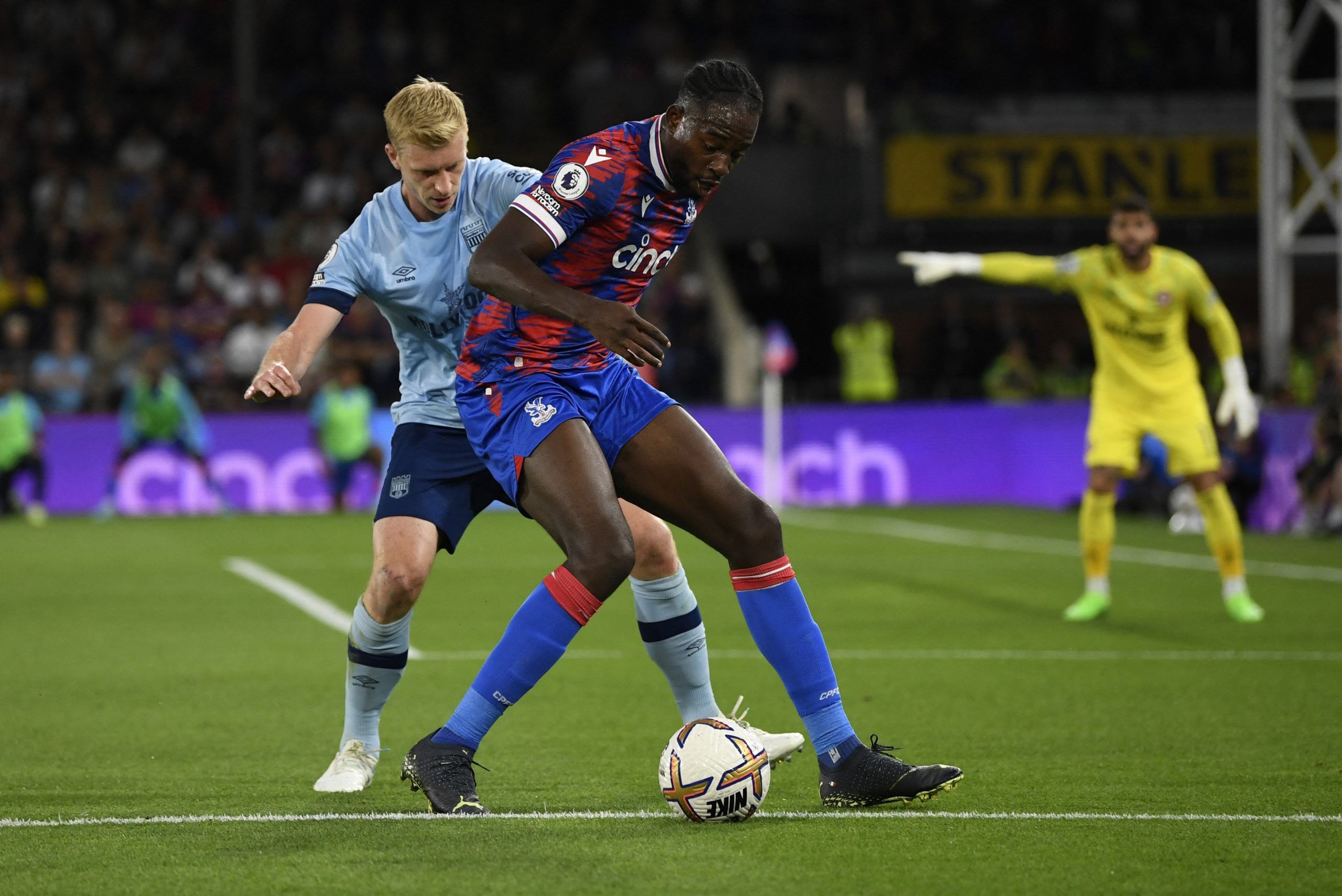 Crystal Palace Target Emegha To Replace Mateta