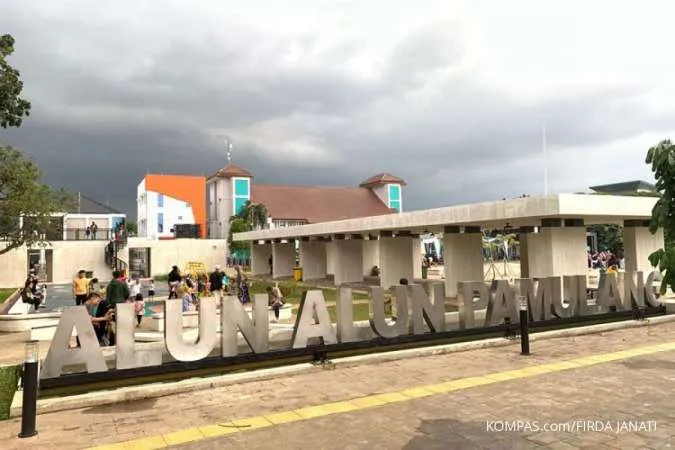 Cuaca Bandung Besok (22/4): Perkiraan Curah Hujan Siang Cuaca Bandung Besok (22/4): Perkiraan Curah Hujan Siang