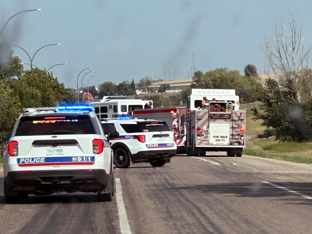 Deadly Wildfires Rage In Eastern Manitoba: Emergency Crews Respond Deadly Wildfires Rage In Eastern Manitoba: Emergency Crews Respond