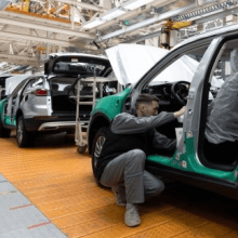 Decoding Economic Signals: How Social Media Reflects Recessionary Pressures Decoding Economic Signals: How Social Media Reflects Recessionary Pressures