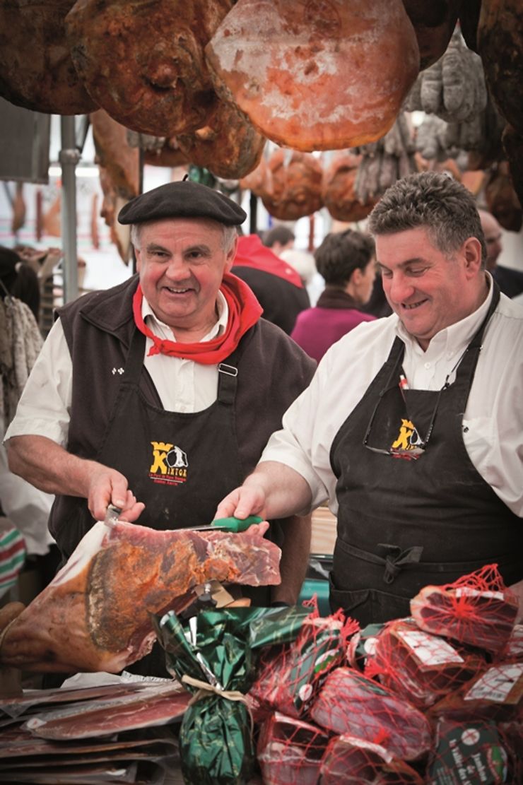 Déficit Foire Au Jambon 2025:  Qui Doit Supporter Le Coût Des Frais D'organisation ?