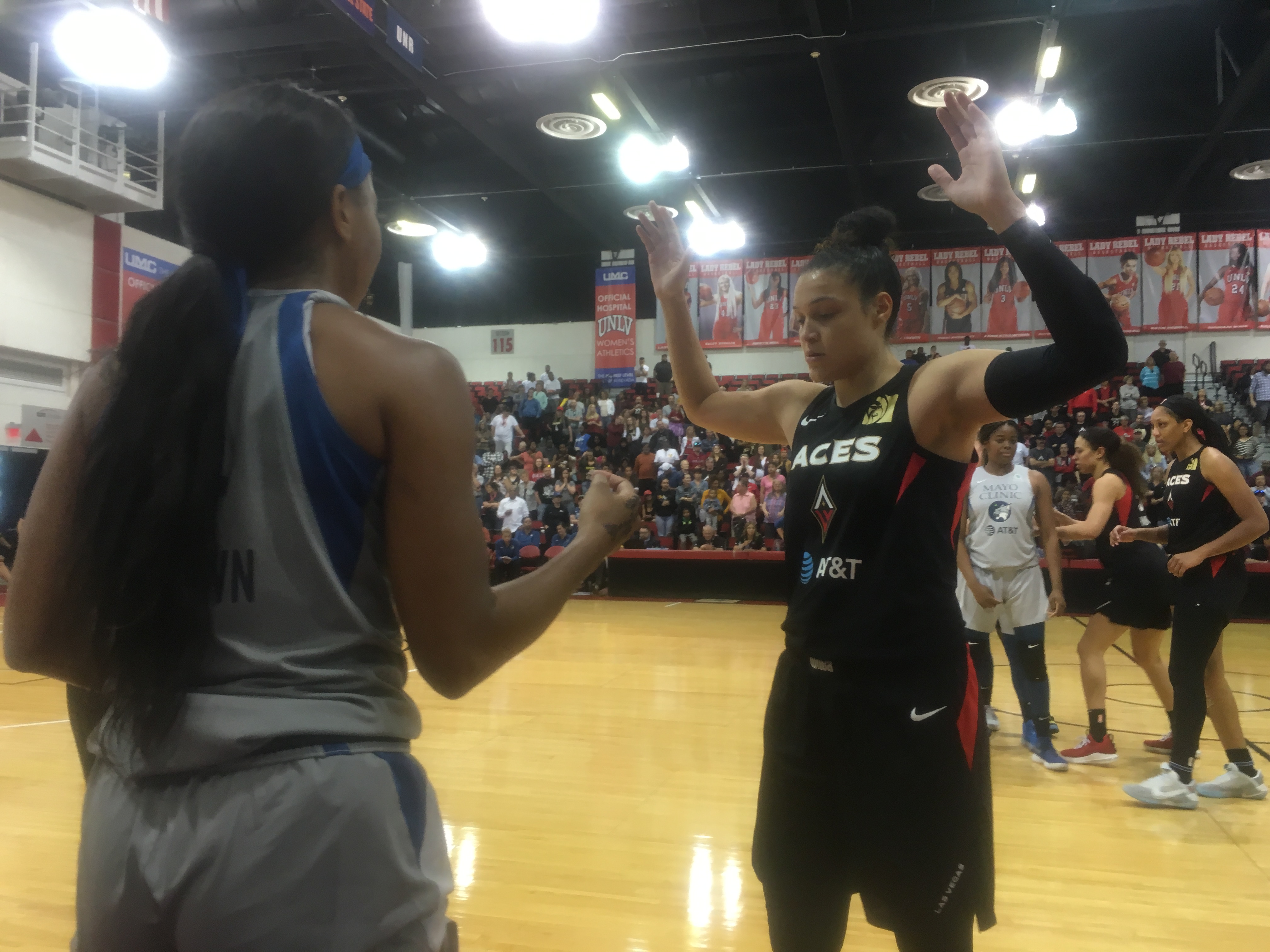 Deja Kelly's Buzzer-Beater: Undrafted Rookie Steals The Show In Aces Preseason Game Deja Kelly's Buzzer-Beater: Undrafted Rookie Steals The Show In Aces Preseason Game