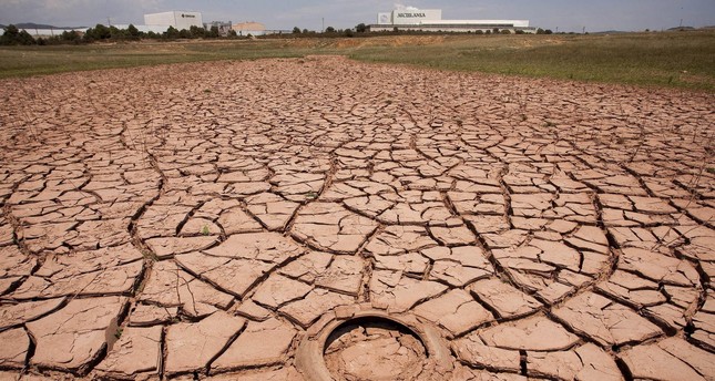 Deutschland: Trockenheit Trotz Regionaler Regenfälle Deutschland: Trockenheit Trotz Regionaler Regenfälle