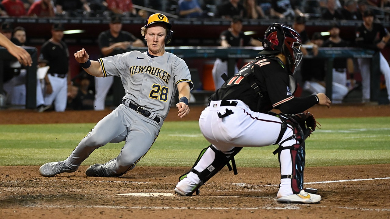 Diamondbacks Stage Ninth Inning Comeback To Defeat Brewers Diamondbacks Stage Ninth Inning Comeback To Defeat Brewers
