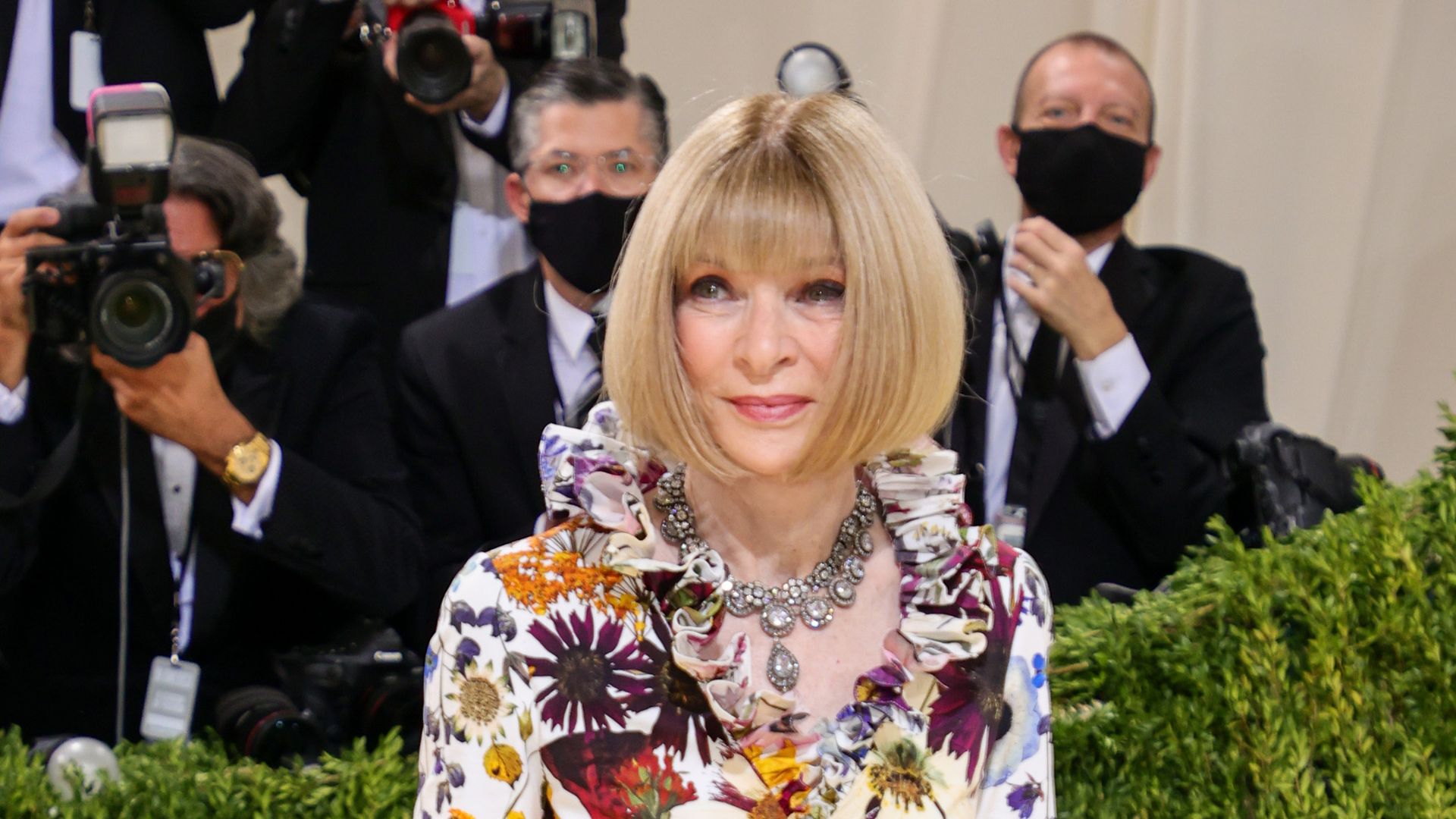 Did Anna Wintour Ban Naomi Campbell From The Met Gala? 2025 Edition Did Anna Wintour Ban Naomi Campbell From The Met Gala? 2025 Edition