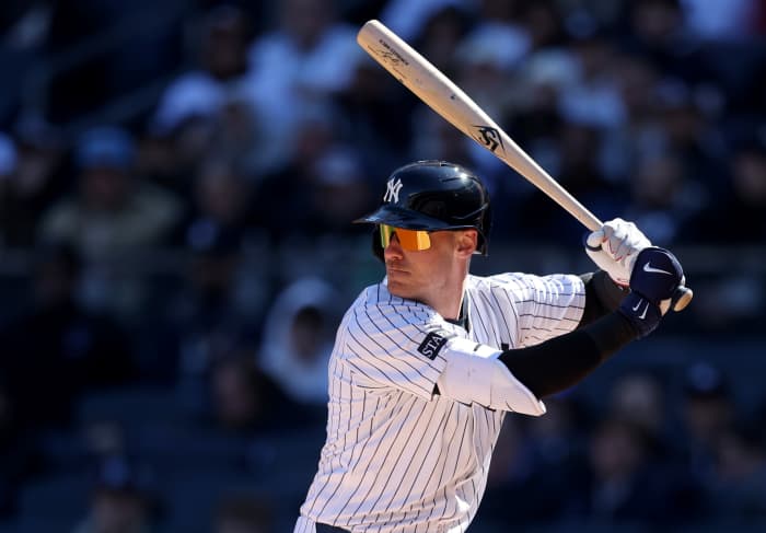 Dodgers' Muncy's Short-Lived Torpedo Bat: A Case Study In MLB Bat Choices Dodgers' Muncy's Short-Lived Torpedo Bat: A Case Study In MLB Bat Choices