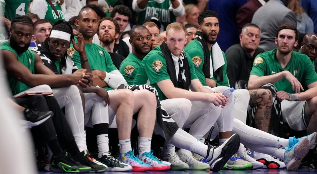 Dominant Celtics Clinch Division Title Dominant Celtics Clinch Division Title