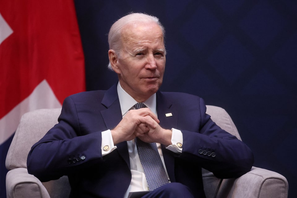 DOT Secretary Blames Biden For Air Traffic Control Issues And Newark Delays DOT Secretary Blames Biden For Air Traffic Control Issues And Newark Delays