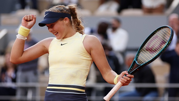 Dubai Open: Sabalenka Upsets Paolini, Claims Victory Dubai Open: Sabalenka Upsets Paolini, Claims Victory