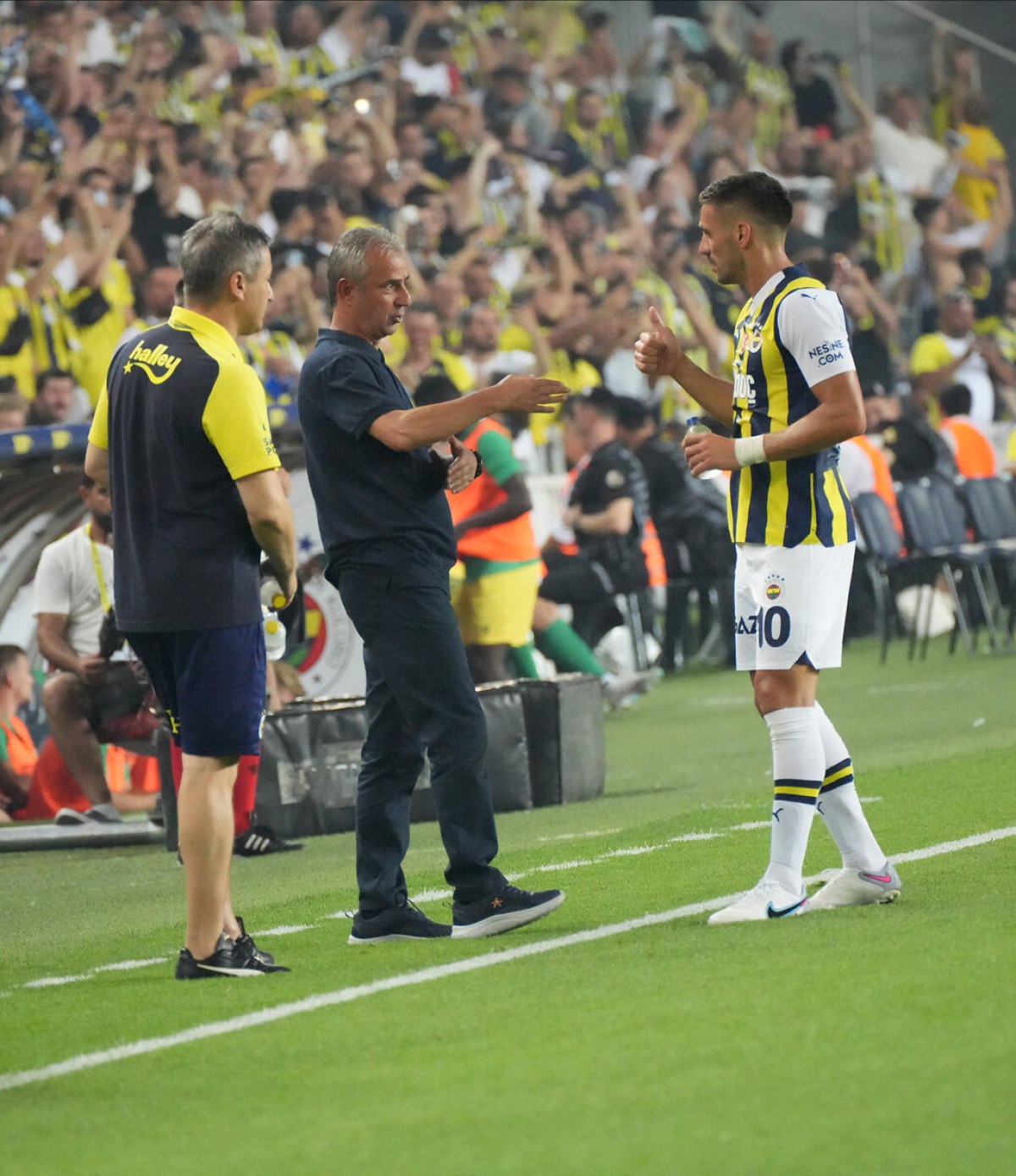 Dusan Tadić'in Süper Lig'deki 100. Maçı: Önemli Bir Başarı