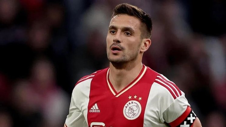 Dusan Tadić: Süper Lig'de 100. Maçına Çıktı Dusan Tadić: Süper Lig'de 100. Maçına Çıktı