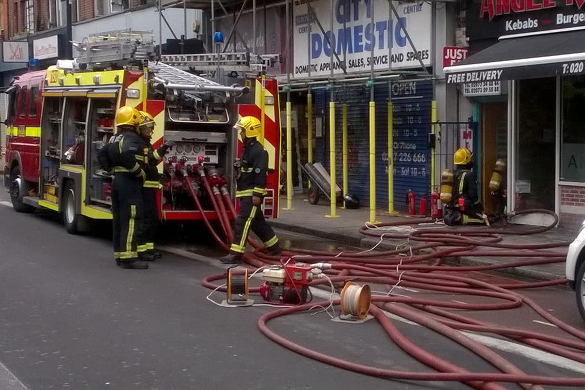 East London Firefighters Battle Huge Shop Blaze On High Street East London Firefighters Battle Huge Shop Blaze On High Street