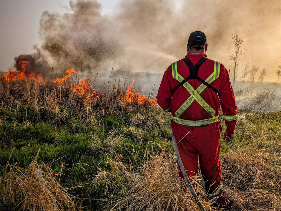 Eastern Manitoba Wildfires: Ongoing Battle Against Deadly Flames Eastern Manitoba Wildfires: Ongoing Battle Against Deadly Flames