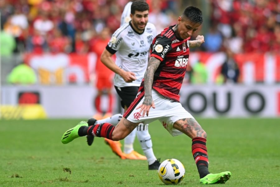 El Emotivo Gesto De Erick Pulgar Que Cautiva A Los Hinchas Del Flamengo El Emotivo Gesto De Erick Pulgar Que Cautiva A Los Hinchas Del Flamengo