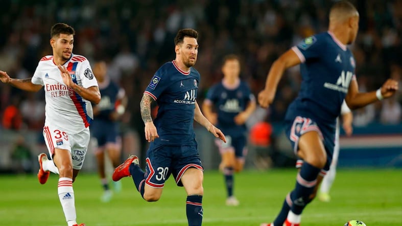 El Lyon Sucumbe Ante El PSG En Partido Disputado En Casa El Lyon Sucumbe Ante El PSG En Partido Disputado En Casa