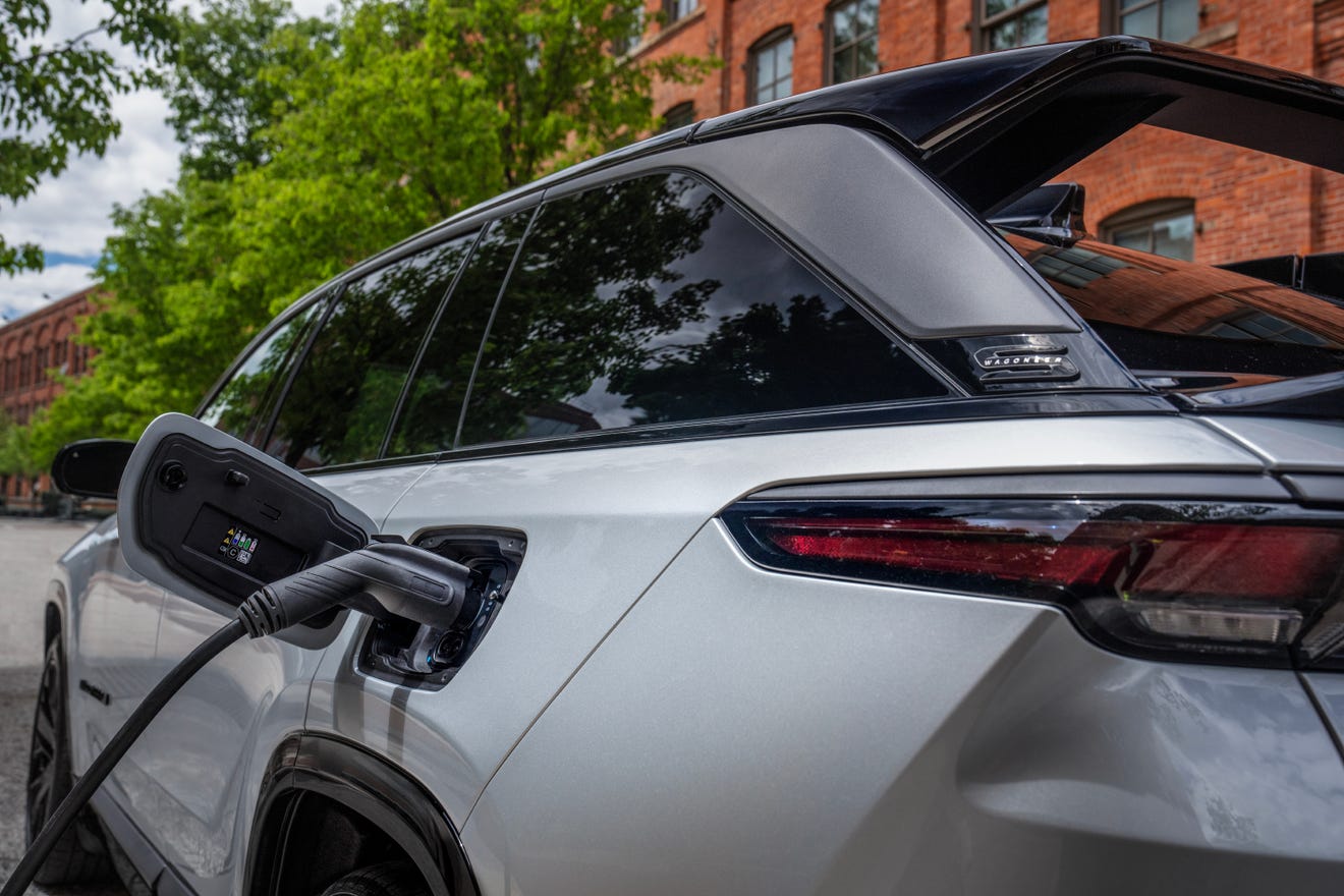 Electric Vehicle Mandate Faces Renewed Opposition From Car Dealers Electric Vehicle Mandate Faces Renewed Opposition From Car Dealers