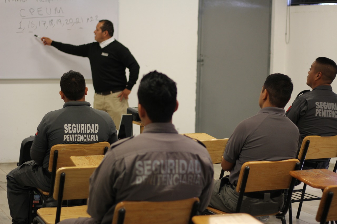 Entrega De 7 Vehículos Al Sistema Penitenciario: Modernización De La Flota Entrega De 7 Vehículos Al Sistema Penitenciario: Modernización De La Flota