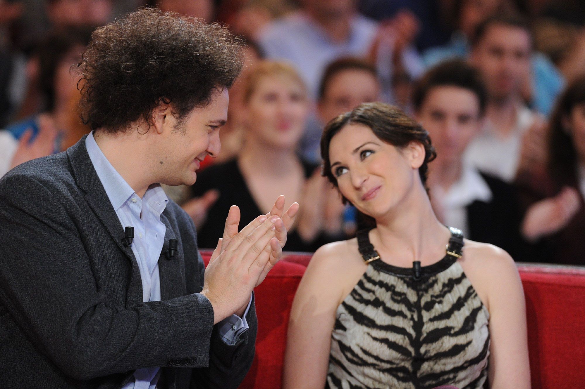 Éric Antoine : Qui Est La Femme Qui L'accompagne À La Première De Son Spectacle ? Éric Antoine : Qui Est La Femme Qui L'accompagne À La Première De Son Spectacle ?