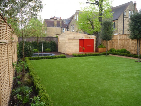 Escape To The Country Star's Beautiful Chiswick Garden Escape To The Country Star's Beautiful Chiswick Garden