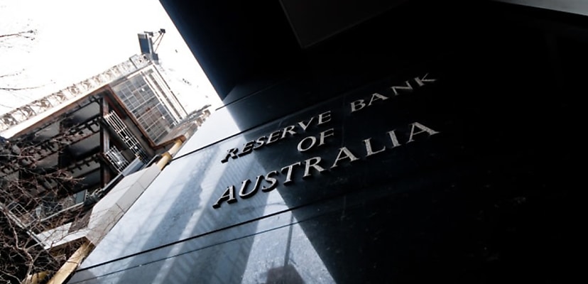 European Central Bank: Economists' Concerns Over Delayed Rate Cuts
