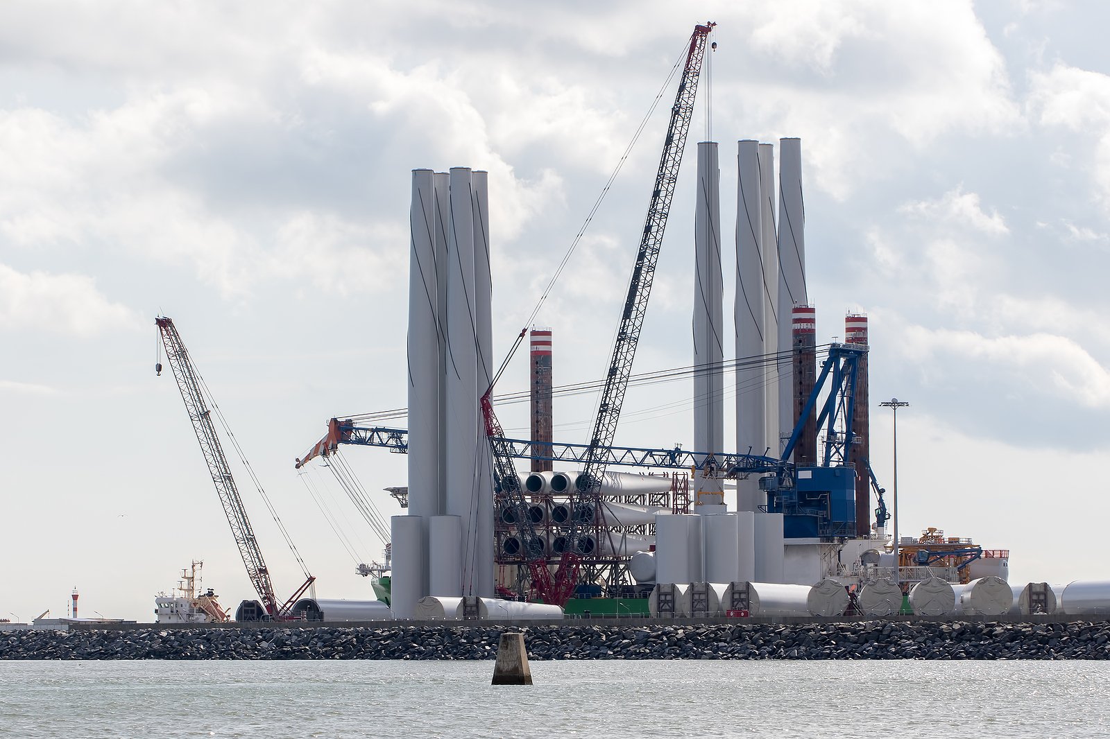 Expensive Offshore Wind Farms: Why Energy Firms Are Turning Away Expensive Offshore Wind Farms: Why Energy Firms Are Turning Away