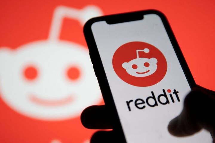 Exploring 12 AI Stocks: Popular Choices On Reddit Exploring 12 AI Stocks: Popular Choices On Reddit