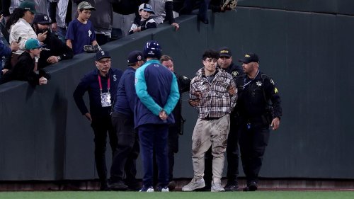 Fan Falls From Outfield Wall During Cubs Game; Hospitalized Fan Falls From Outfield Wall During Cubs Game; Hospitalized