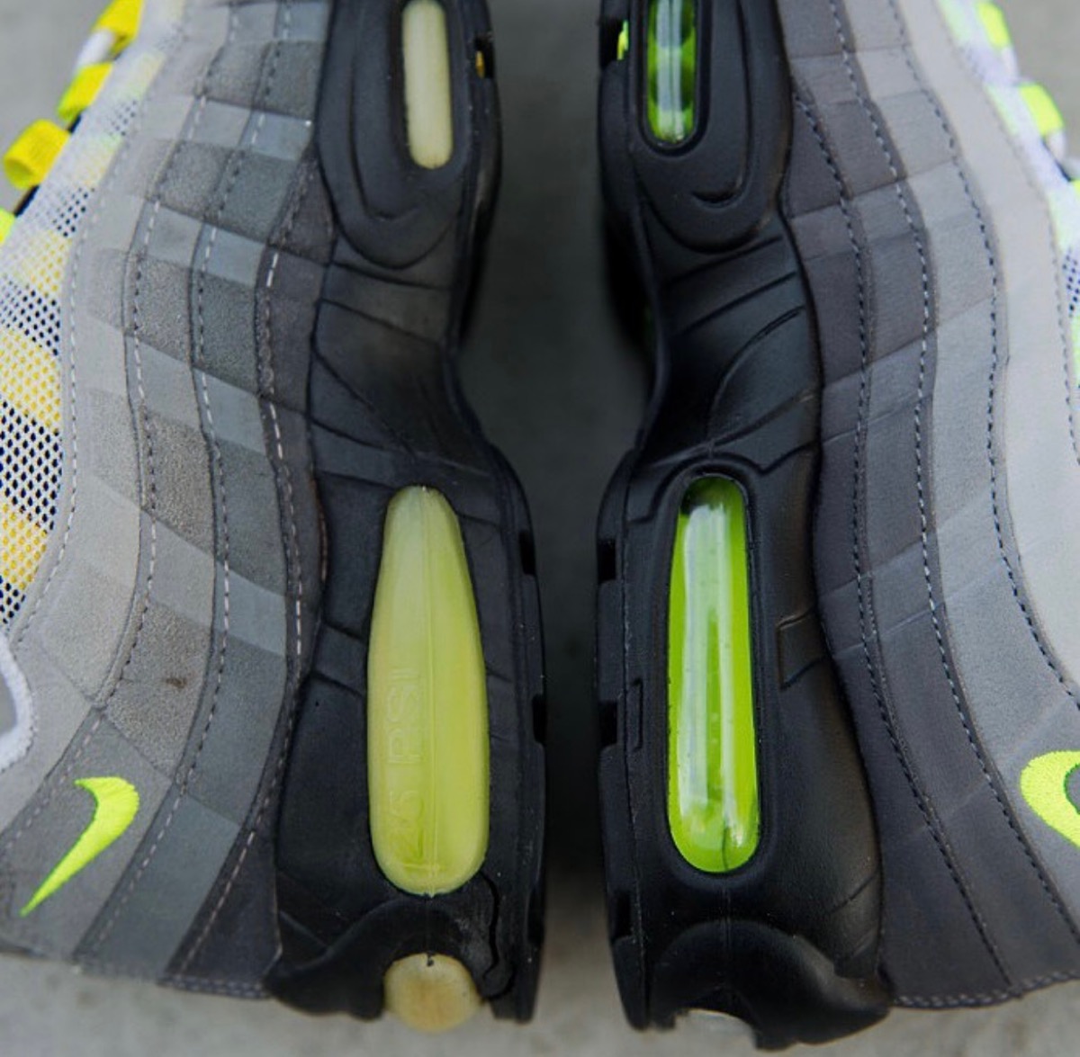 Finding The Perfect Fit: A Guide To Nike Air Max 95 OG Big Bubble Sizes (HM8755-001) Finding The Perfect Fit: A Guide To Nike Air Max 95 OG Big Bubble Sizes (HM8755-001)