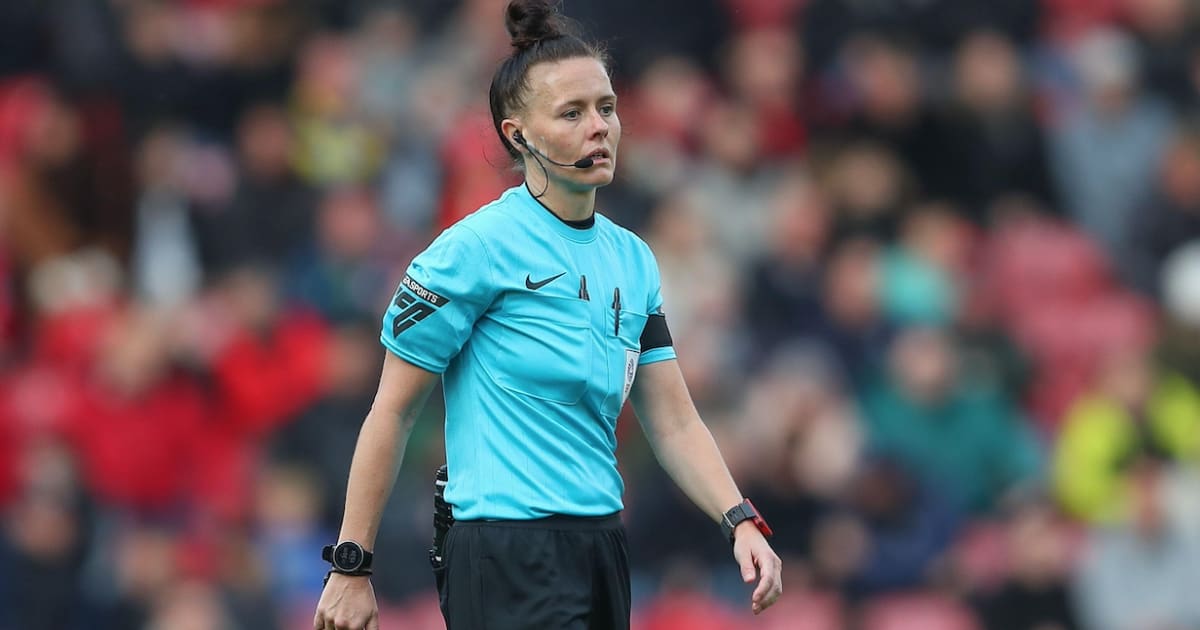 Football Match Disrupted By Sexist Chants Directed At Referee Football Match Disrupted By Sexist Chants Directed At Referee
