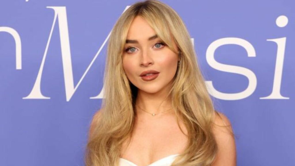 Fortnite: Where To Find Sabrina Carpenter's Outfit Fortnite: Where To Find Sabrina Carpenter's Outfit