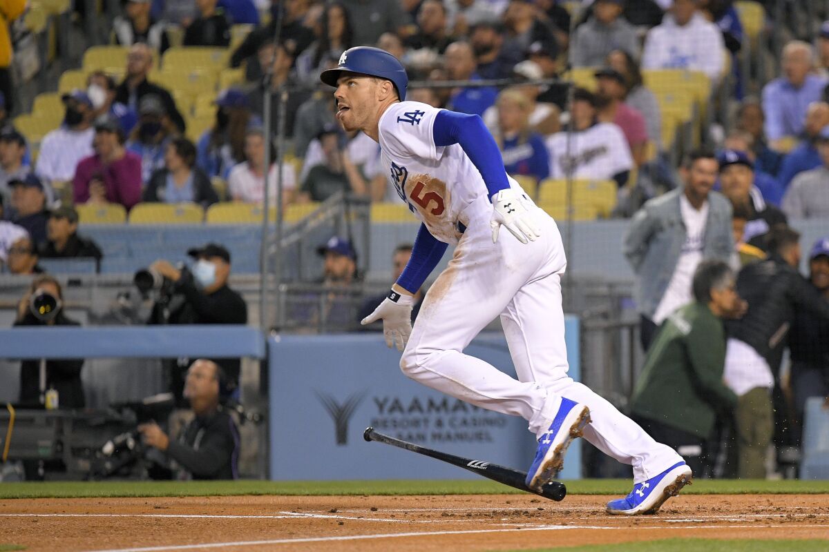 Freeman And Kim's Home Runs Lead Dodgers To Victory Over Giants Freeman And Kim's Home Runs Lead Dodgers To Victory Over Giants