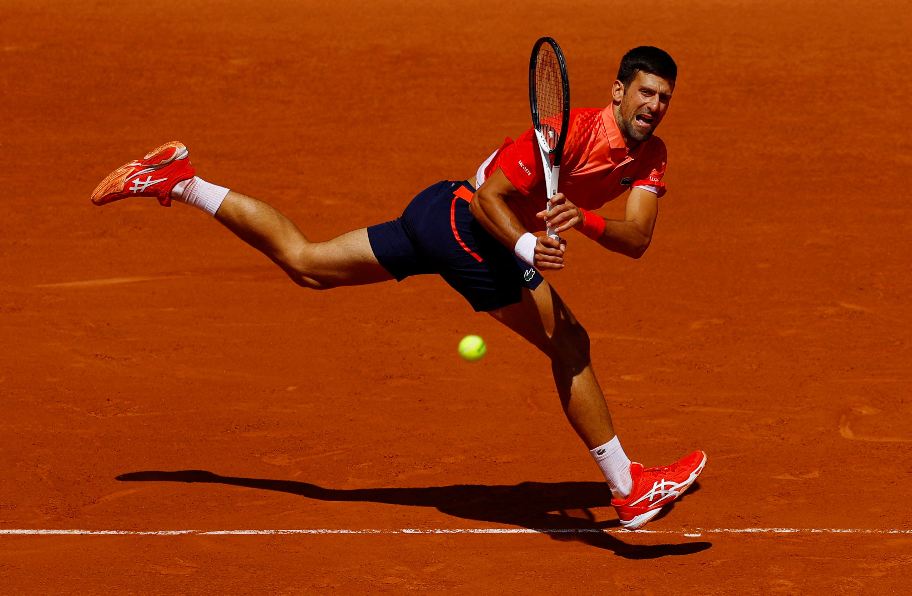 French Open: Djokovic Secures Opening Round Win French Open: Djokovic Secures Opening Round Win