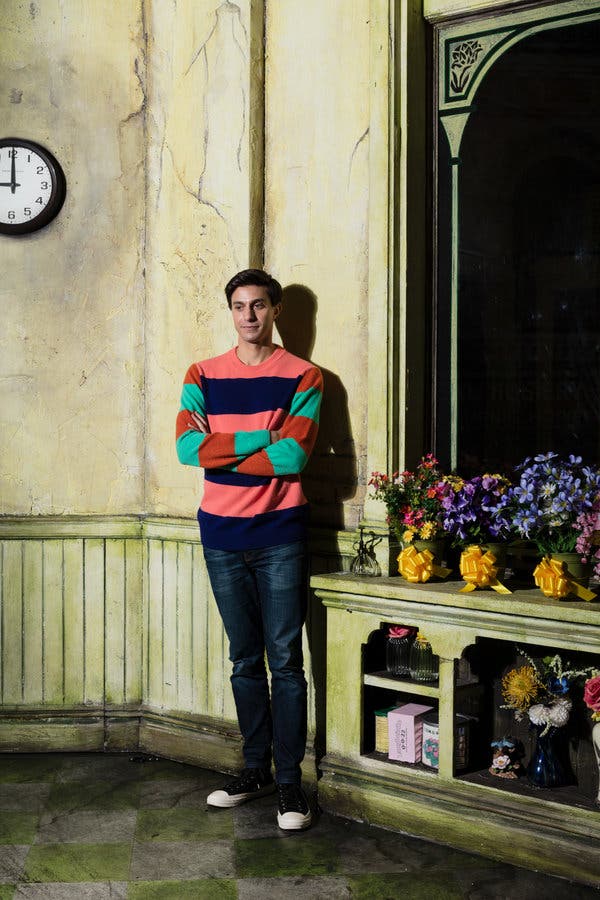 Gideon Glick Shines In Amazon's Étoile: A Review Gideon Glick Shines In Amazon's Étoile: A Review