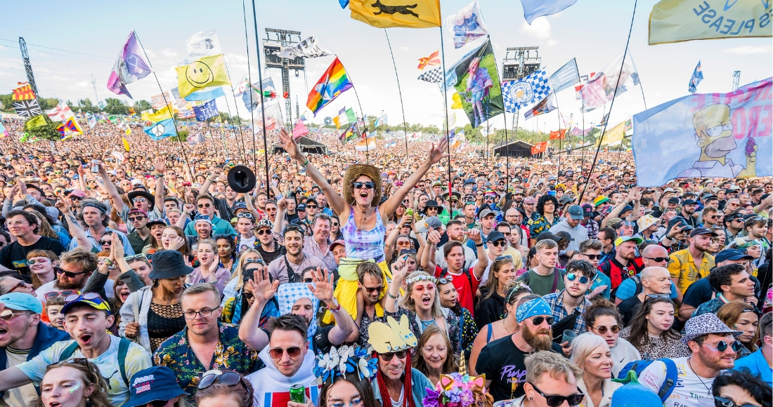 Glastonbury Stage Times 2024: Scheduling Conflicts Spark Fan Outrage Glastonbury Stage Times 2024: Scheduling Conflicts Spark Fan Outrage