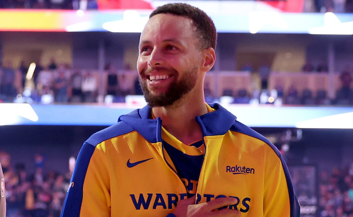 Golden State Warriors' Curry Injury: Steve Kerr Provides Positive Outlook Golden State Warriors' Curry Injury: Steve Kerr Provides Positive Outlook