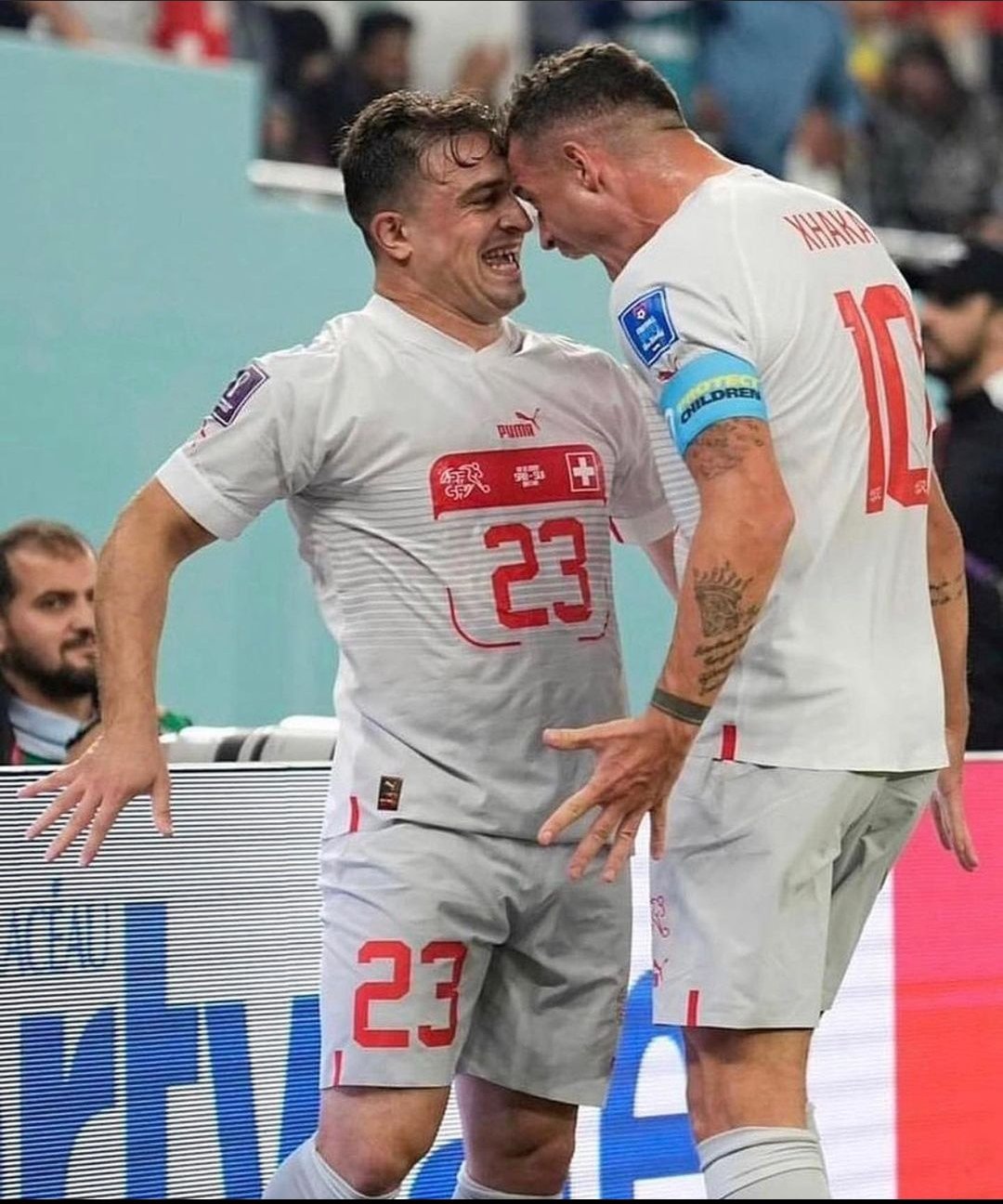 Granit Xhaka Dhe Pasimet E Tij: Suksesi Në Bundesligë Granit Xhaka Dhe Pasimet E Tij: Suksesi Në Bundesligë