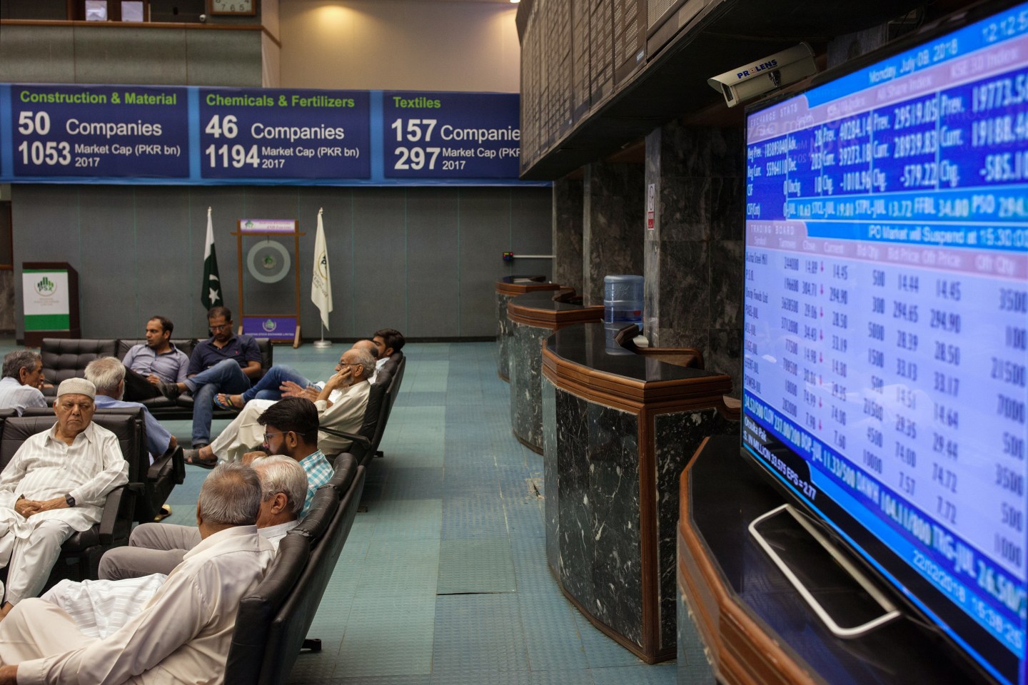 Growing Tensions Cause Pakistan Stock Exchange Portal Outage Growing Tensions Cause Pakistan Stock Exchange Portal Outage