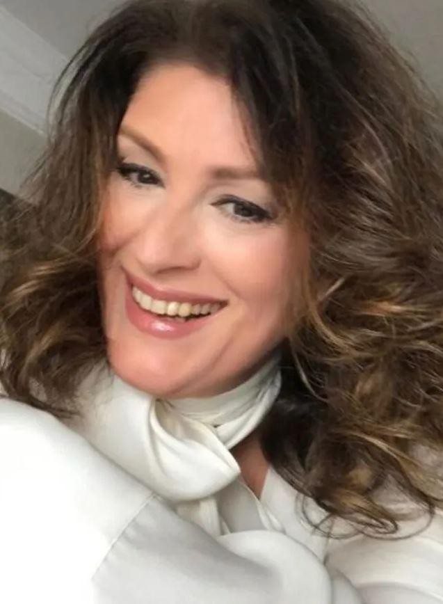 Gülşen Bubikoğlu 71 Yaşında: Sosyal Medya Tepkileri Gülşen Bubikoğlu 71 Yaşında: Sosyal Medya Tepkileri