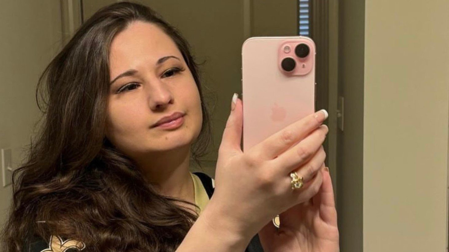 Gypsy Rose Blanchard Shares Rare Photo Of Daughter Aurora Gypsy Rose Blanchard Shares Rare Photo Of Daughter Aurora