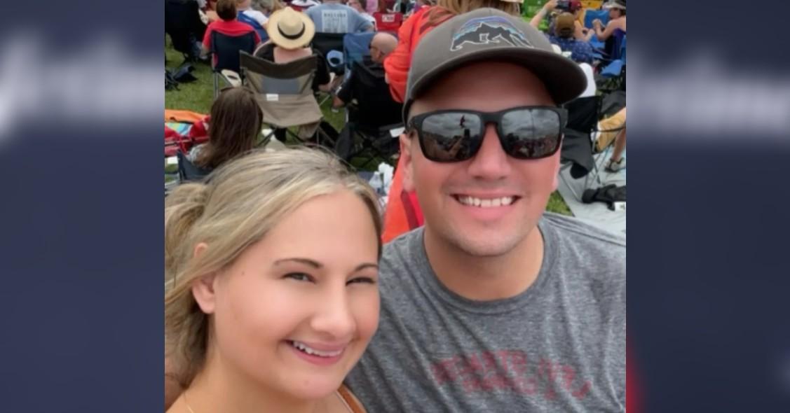 Gypsy Rose Blanchard's Valentine's Day Photo Of Daughter Aurora Gypsy Rose Blanchard's Valentine's Day Photo Of Daughter Aurora