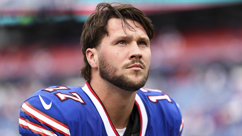 Hailee Steinfeld And Josh Allen: Are They Happy Together? Hailee Steinfeld And Josh Allen: Are They Happy Together?