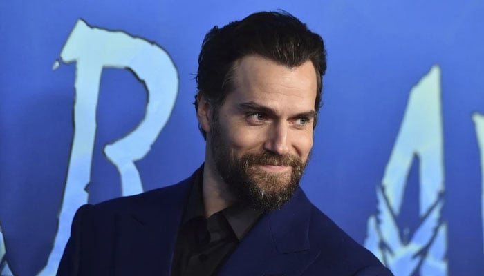 Henry Cavill's Cryptic Message On The Next James Bond Henry Cavill's Cryptic Message On The Next James Bond