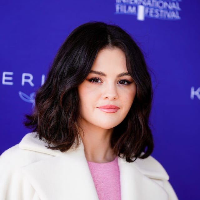 High-Waisted Suits: Selena Gomez's Take On 80s Power Dressing High-Waisted Suits: Selena Gomez's Take On 80s Power Dressing