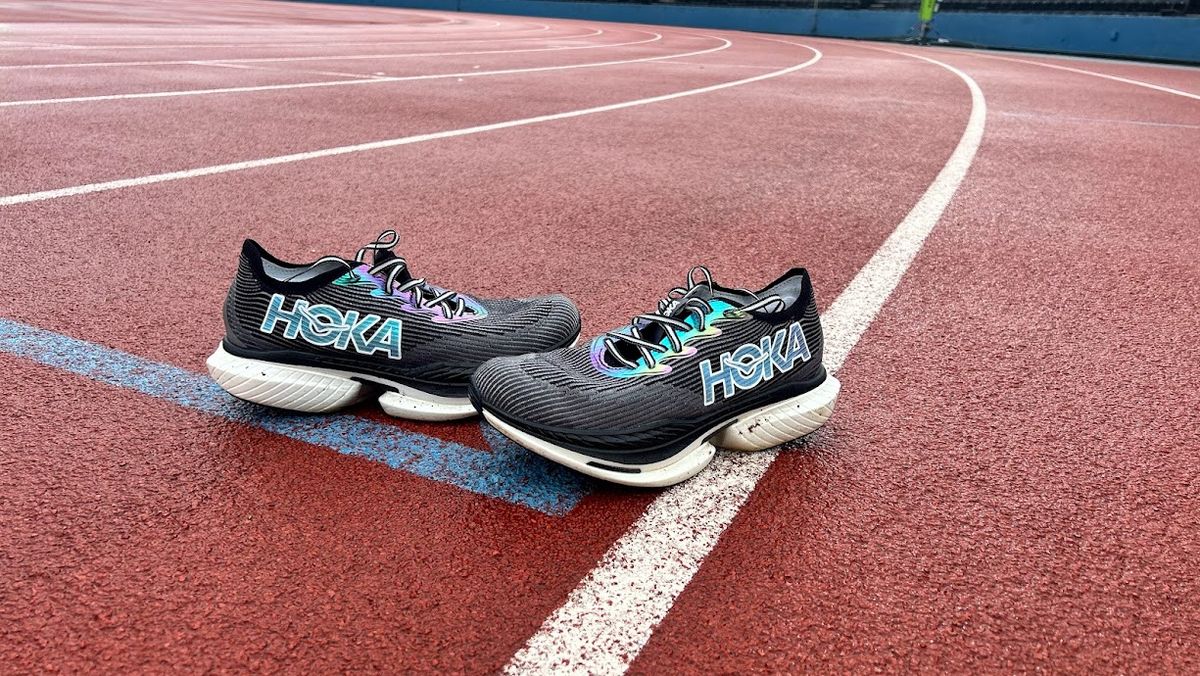 HOKA Cielo X1 2.0:  A Speed-Focused Running Shoe Analysis
