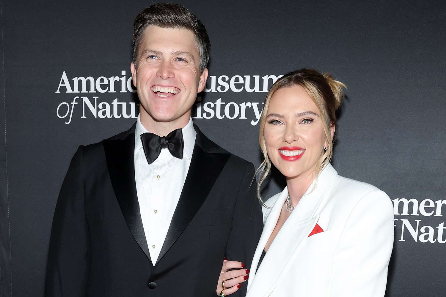 Hollywood's Wage Gap: Colin Jost And Scarlett Johansson's Salary Difference Hollywood's Wage Gap: Colin Jost And Scarlett Johansson's Salary Difference