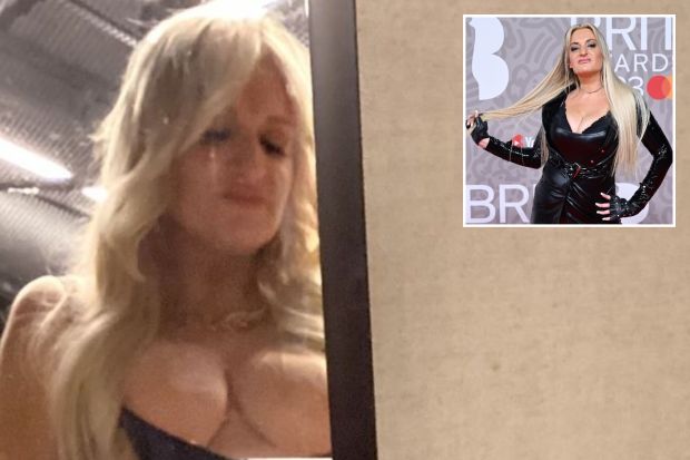Huge Engagement Ring Shown Off By Daisy May Cooper On A Cinema Date Huge Engagement Ring Shown Off By Daisy May Cooper On A Cinema Date