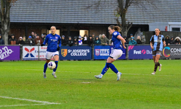 Ipswich Town Women Fight For Top Spot Against Gwalia Ipswich Town Women Fight For Top Spot Against Gwalia